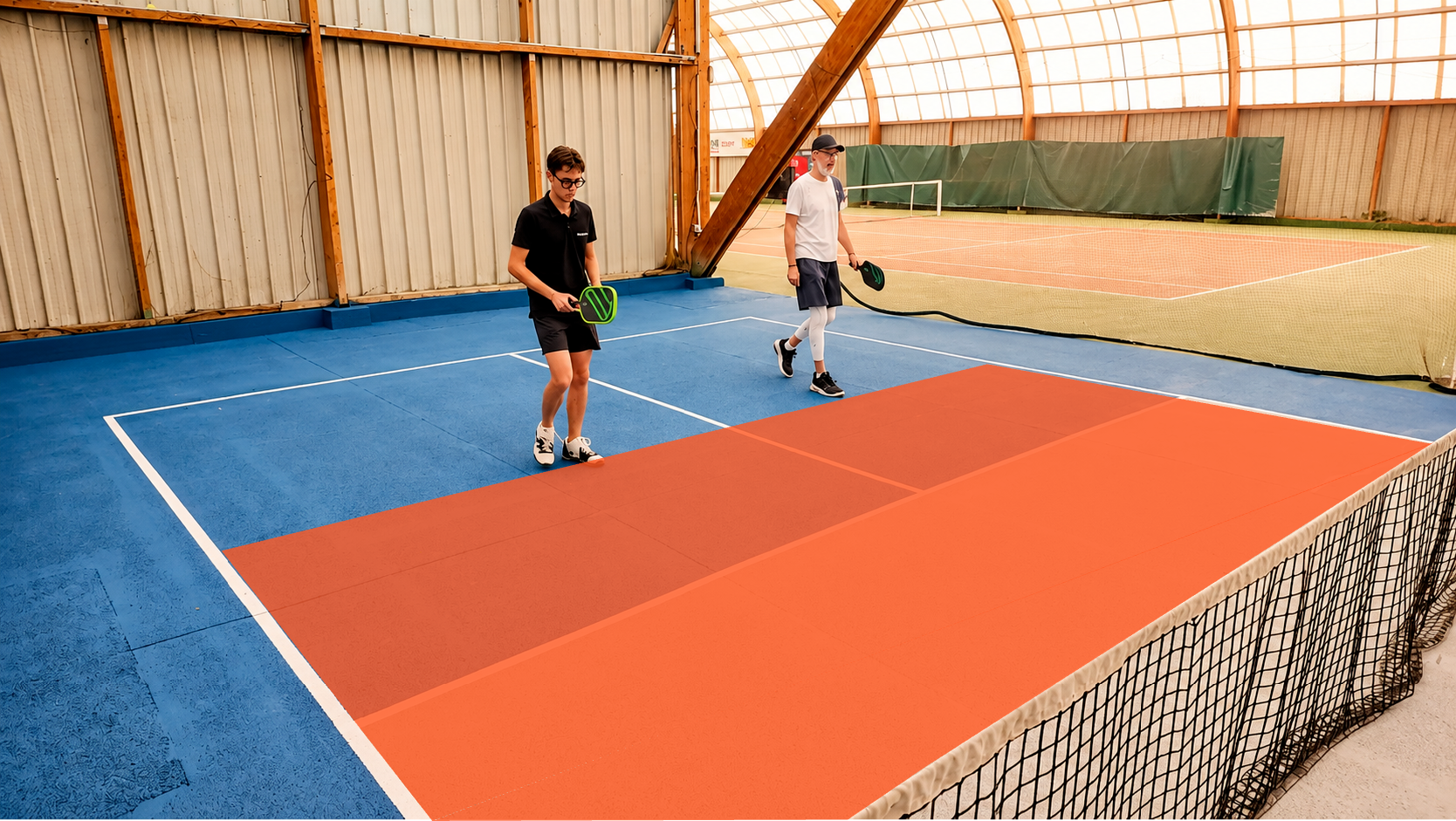 La zone attaquable diminue lorsque les joueurs avancent vers la cuisine au pickleball